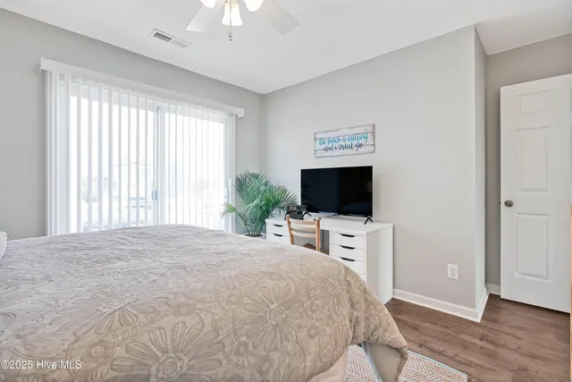 $3,000 | 2505 West Dolphin Drive, Oak Island, NC 28465