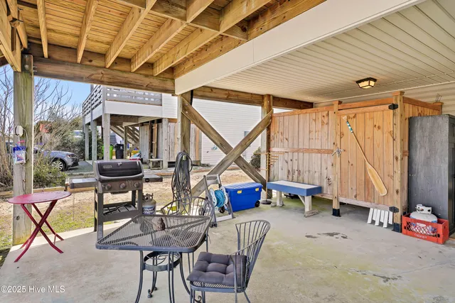 $3,000 | 2505 West Dolphin Drive, Oak Island, NC 28465
