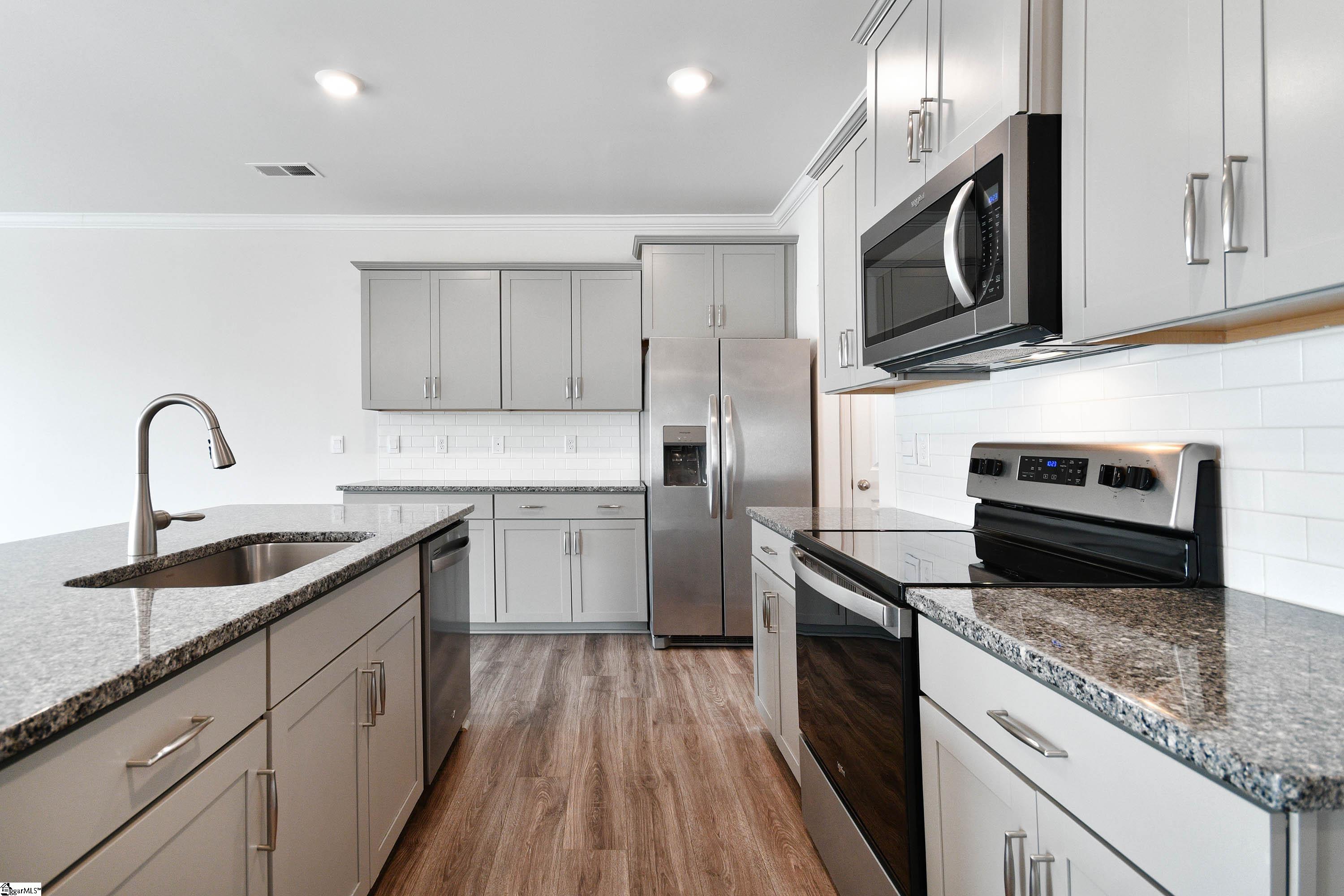 23 Planters Place Greer, SC 29650 - Photo 7 of 41