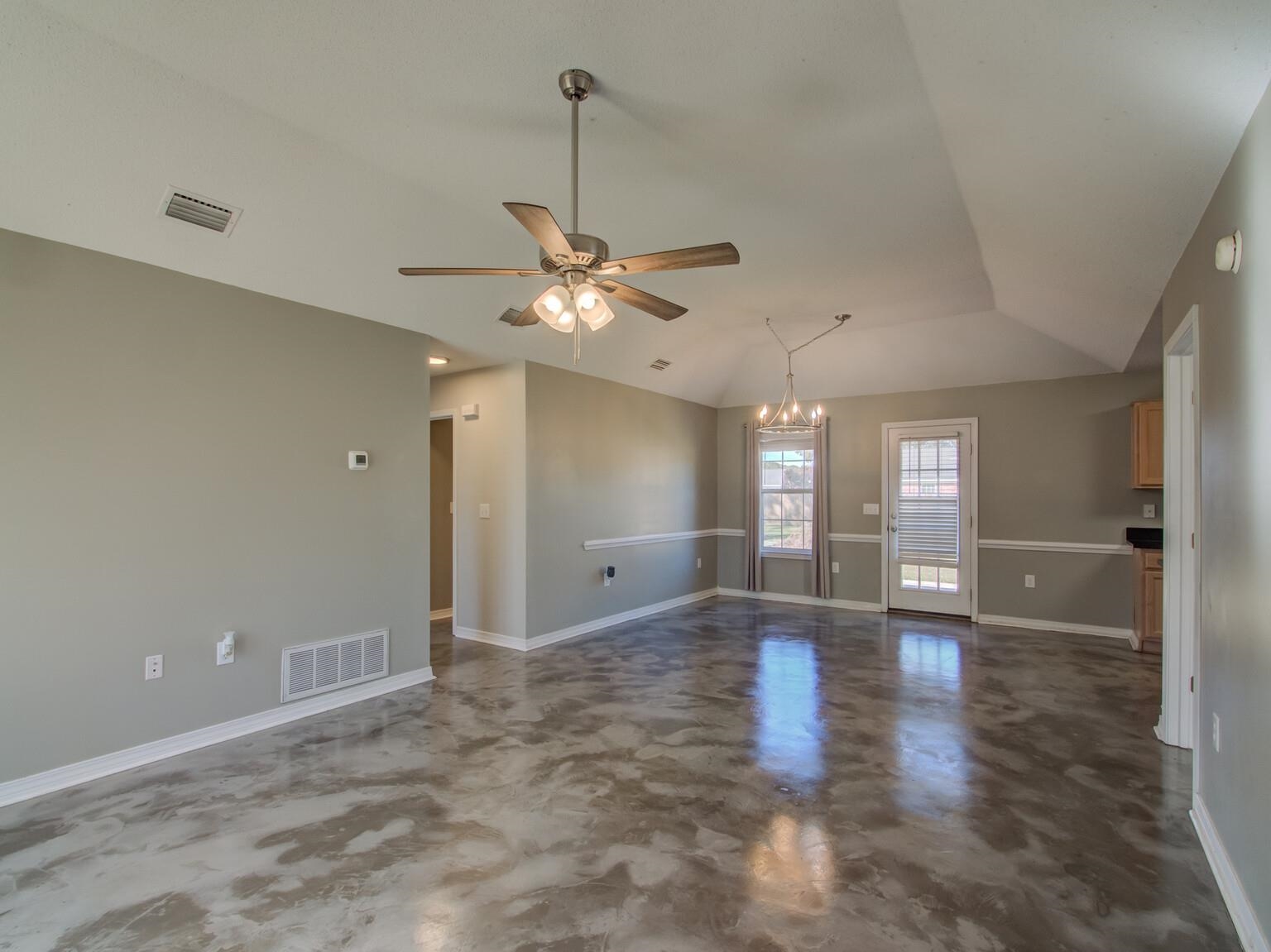 12369 Morning Dew Street Foley, AL 36535 - Photo 4 of 20 Dining area