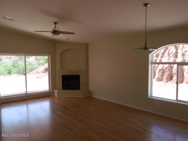 376 D Quieto Court Rio Rico, AZ 85648 - Photo 5 of 15