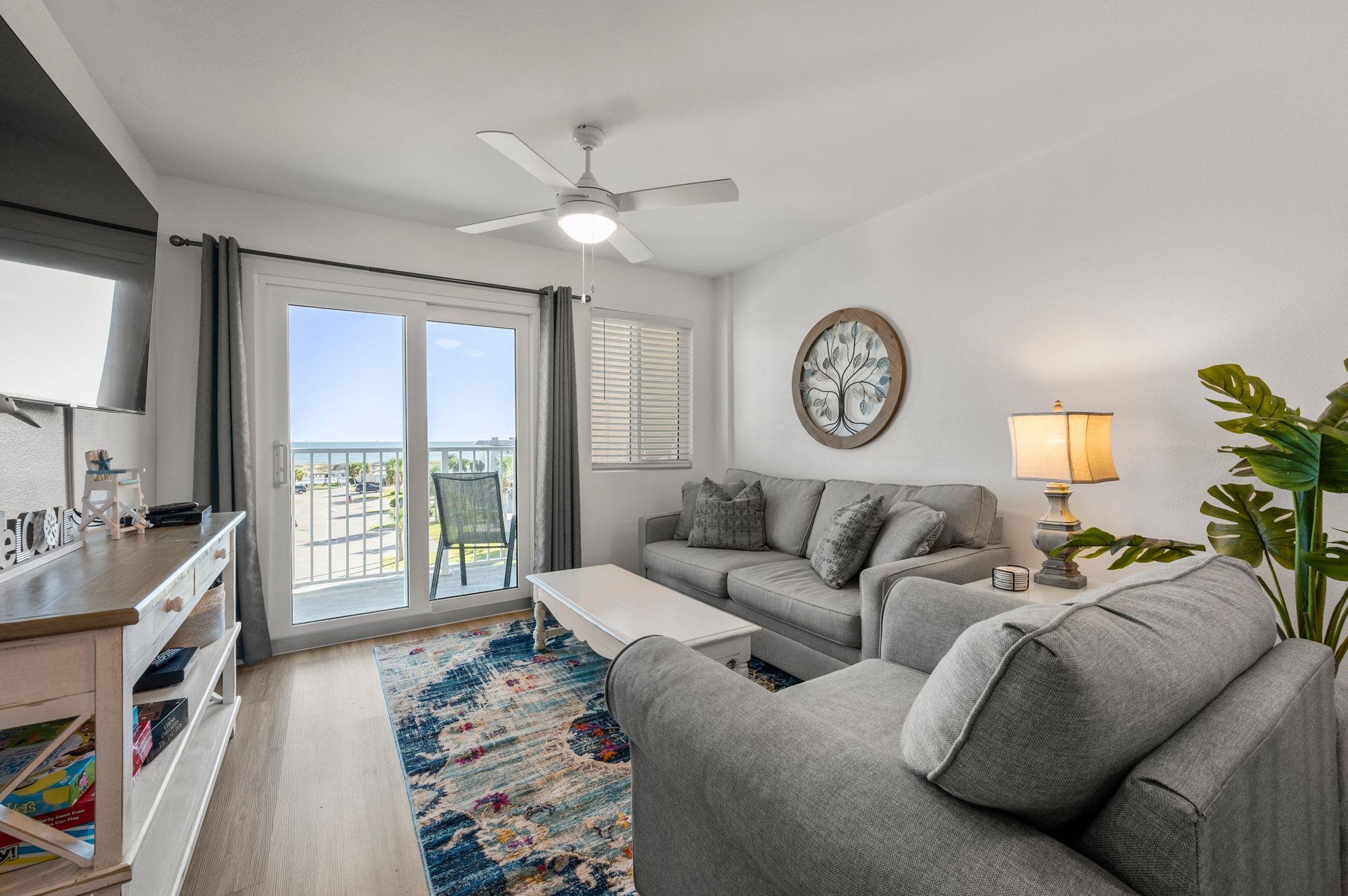400 Plantation Road, Unit 4409 Gulf Shores, AL 36542 - Photo 9 of 34 Living Room
