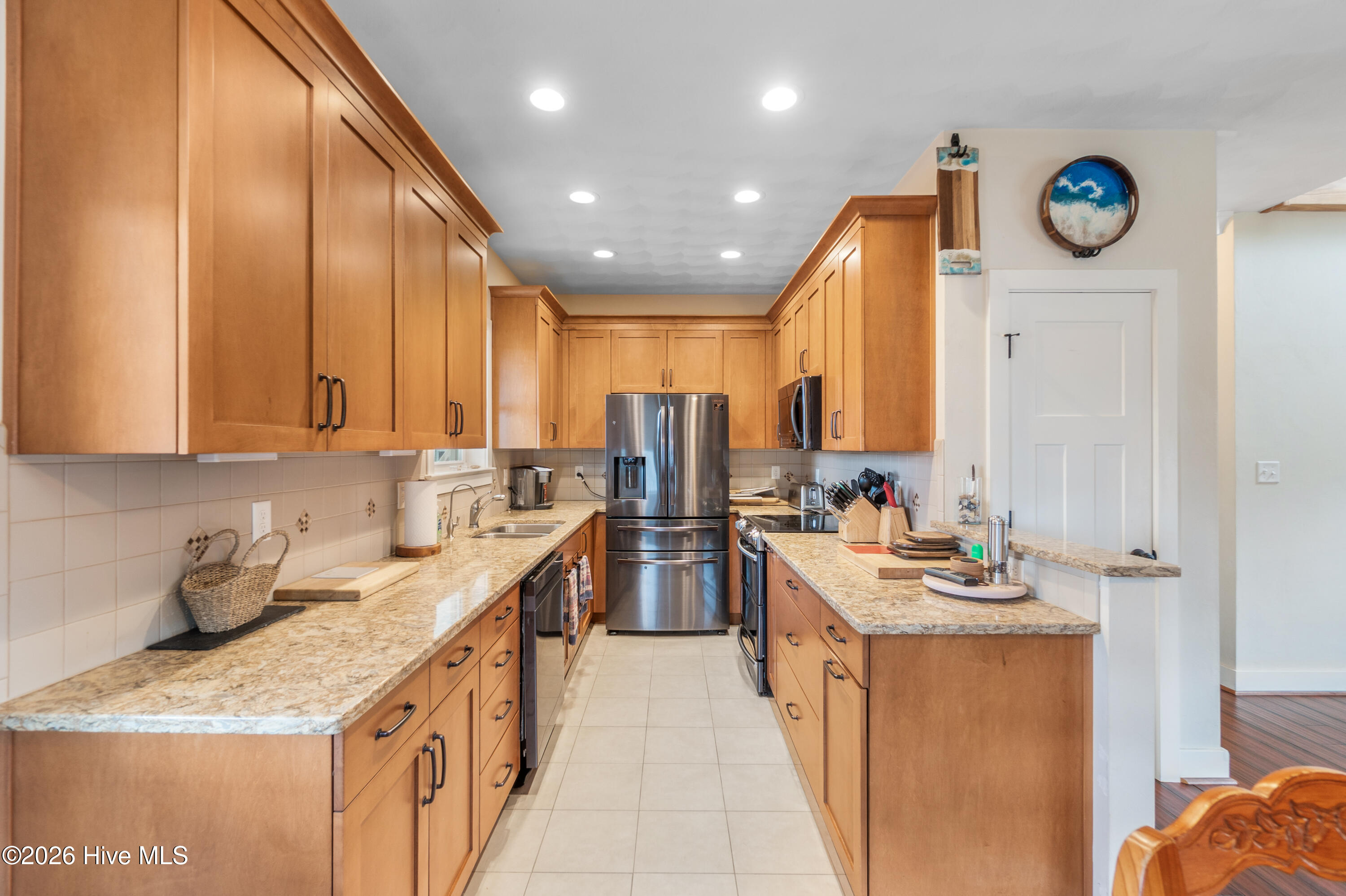 337 Woodleigh Road Knotts Island, NC 27950 - Photo 11 of 75 Galley Kitchen