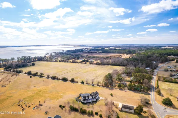 $795,000 | 337 Woodleigh Road, Knotts Island, NC 27950