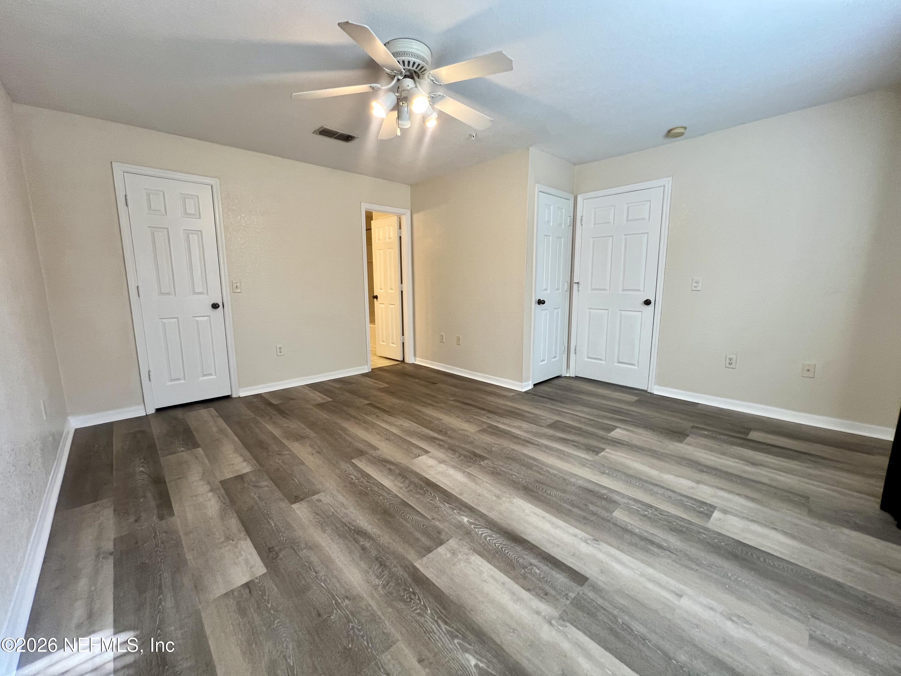 7800 Point Meadows Drive, Unit 938 Jacksonville, FL 32256 - Photo 11 of 34 Primary BR