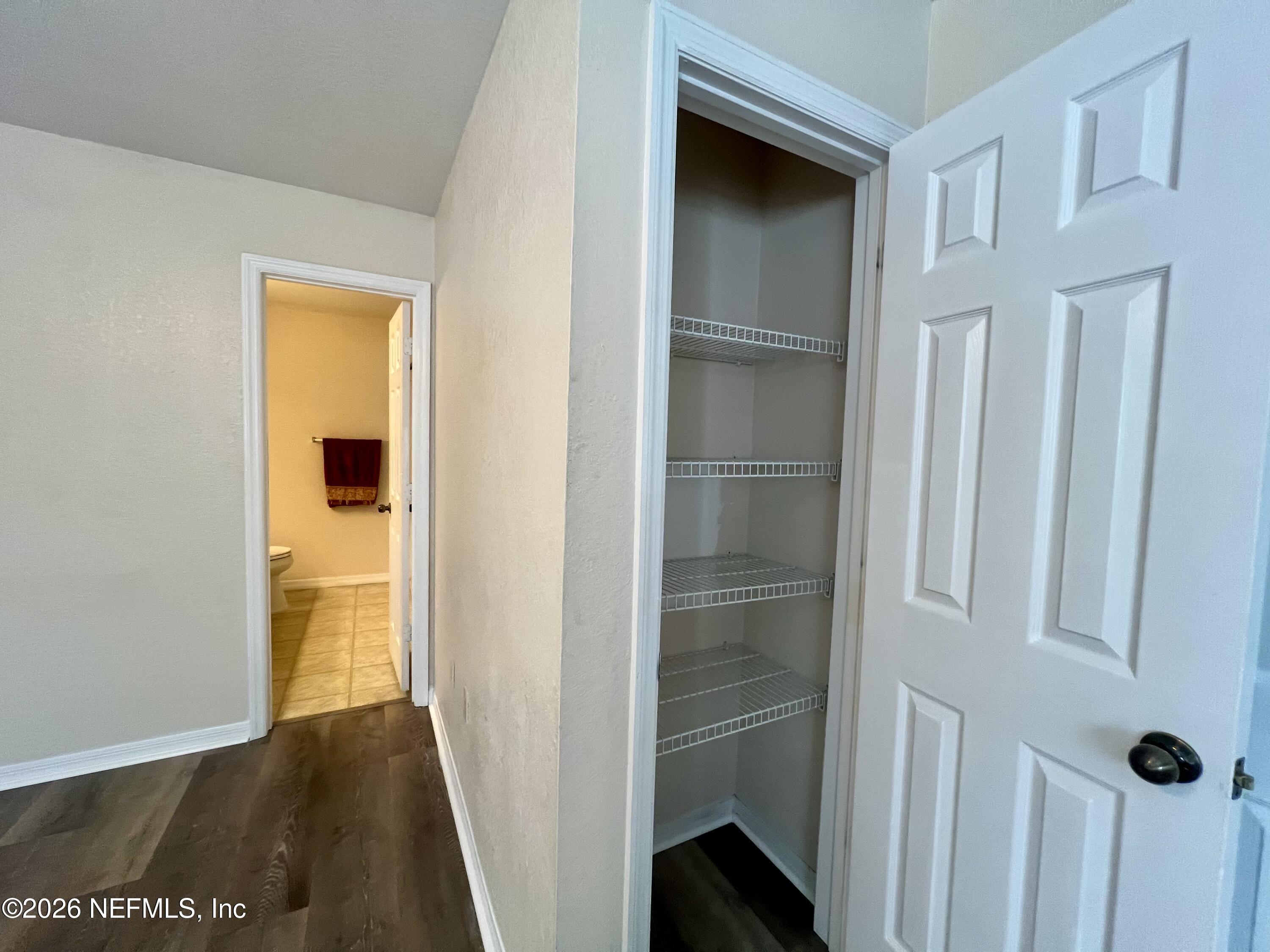 7800 Point Meadows Drive, Unit 938 Jacksonville, FL 32256 - Photo 13 of 34 2 or 2 closest in Primary BR
