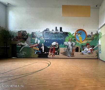 7800 Point Meadows Drive, Unit 938 Jacksonville, FL 32256 - Photo 23 of 34 Basketball Court