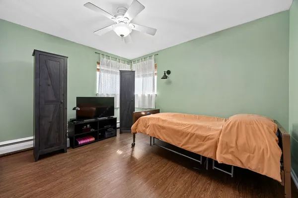 $265,000 | 730 Beach Avenue, Unit 4, La Grange Park, IL 60526
