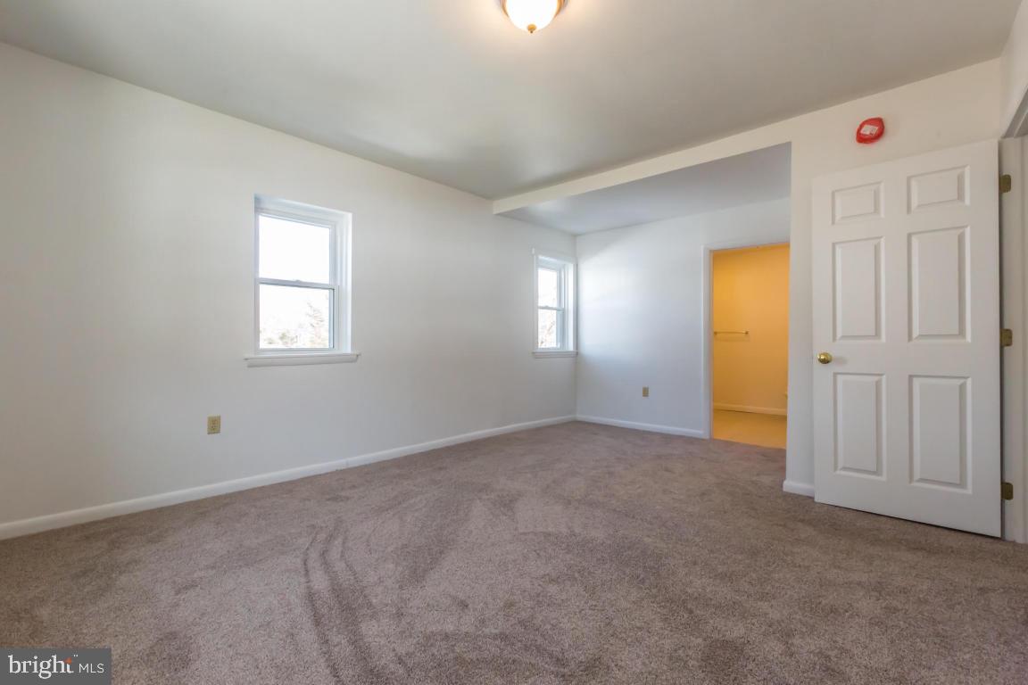 2175 Hollinger Road Lancaster, PA 17602 - Photo 12 of 30 Gallery Image 12