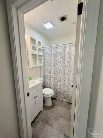 $1,850 | 326 West Sunset Avenue, Pensacola, FL 32507
