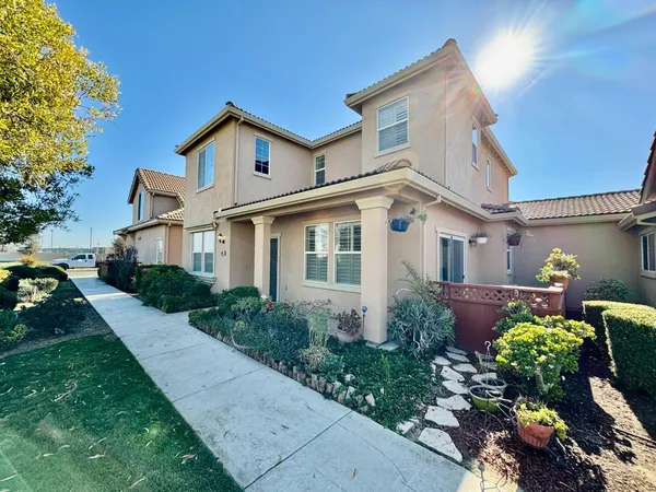 $398,000 | 543 Machado Street, Los Banos, CA 93635