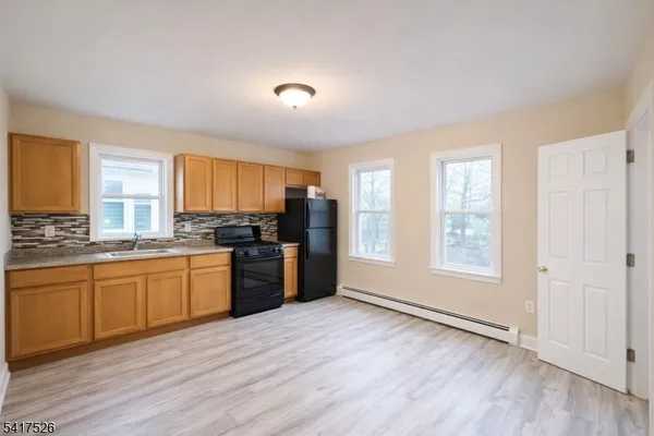 $1,900 | 326 Mercer Avenue, Roselle, NJ 07203