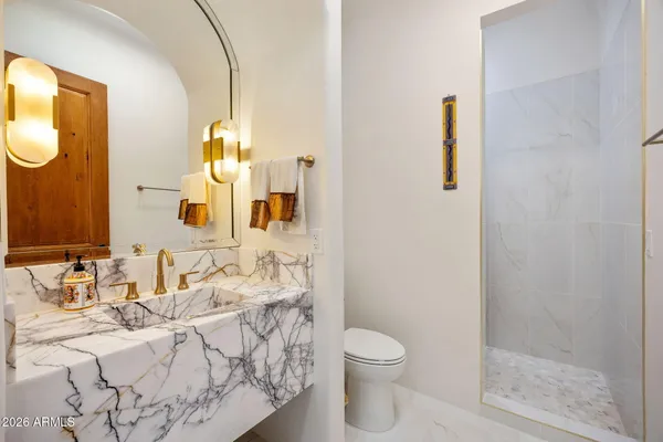 $6,400,000 | 6700 East Malcomb Drive, Paradise Valley, AZ 85253