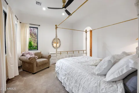 $6,400,000 | 6700 East Malcomb Drive, Paradise Valley, AZ 85253