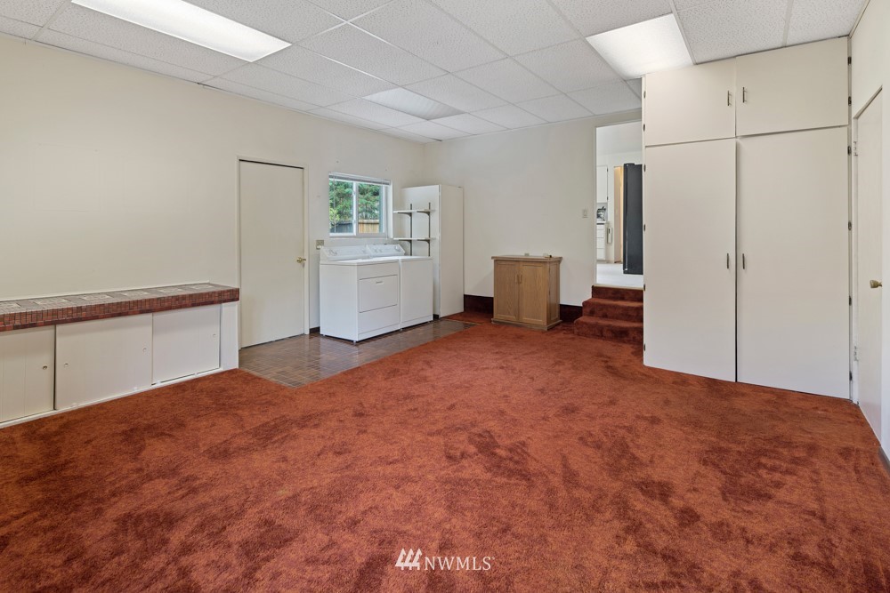 404 158th Street Southeast Bothell, WA 98012 - Photo 7 of 20