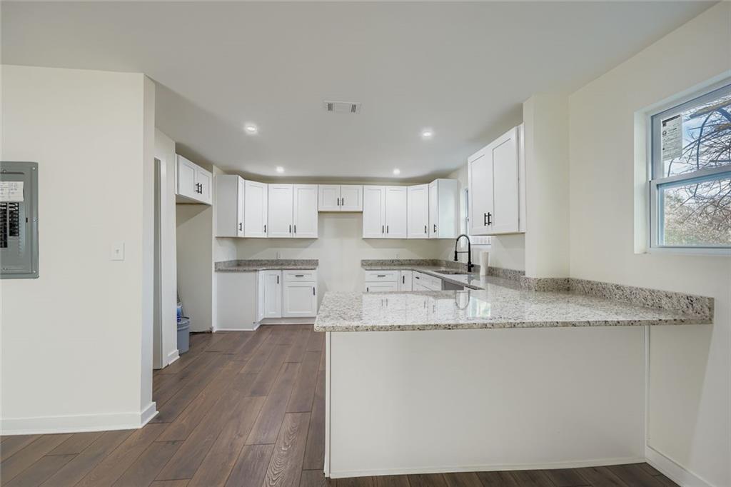 1185 Arlington Avenue Southwest Atlanta, GA 30310 - Photo 8 of 24