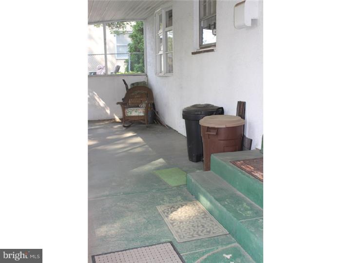 618 Cheswick Road Philadelphia, PA 19128 - Photo 22 of 23 Enclosed Porch