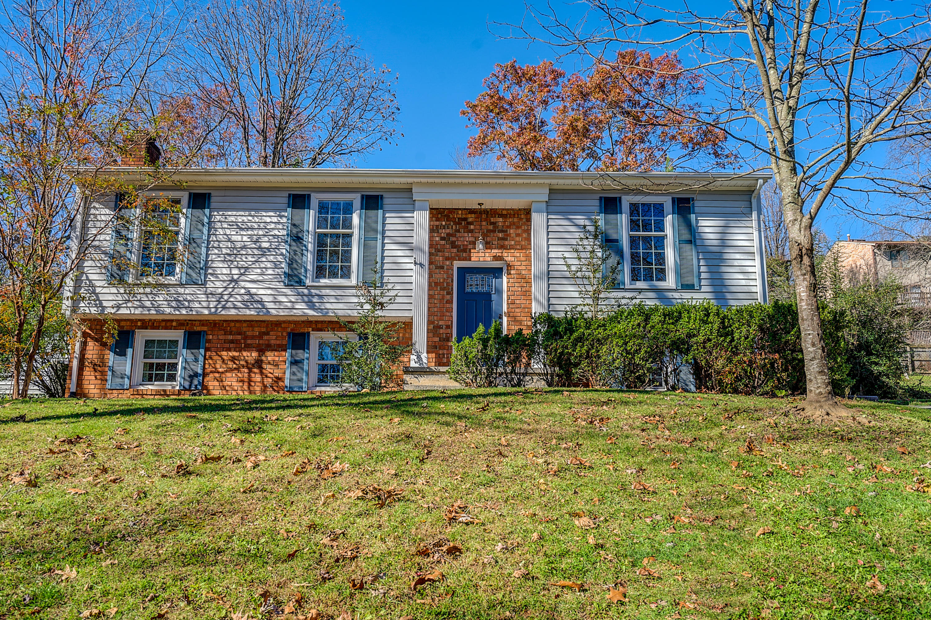 3543 Meadowlark Road Roanoke, VA 24018 - Photo 2 of 39 DSC00481_2_3_4_5