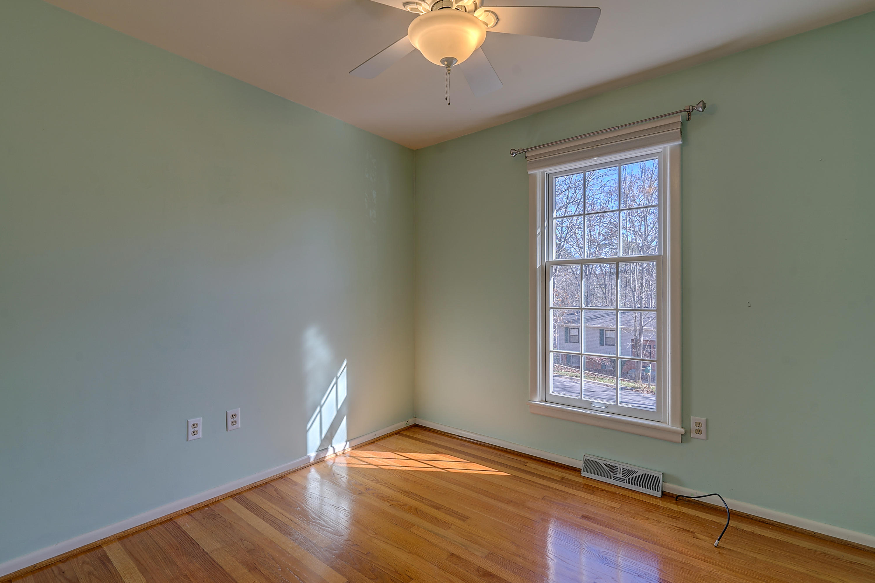 3543 Meadowlark Road Roanoke, VA 24018 - Photo 22 of 39 DSC00366_67_68_69_70