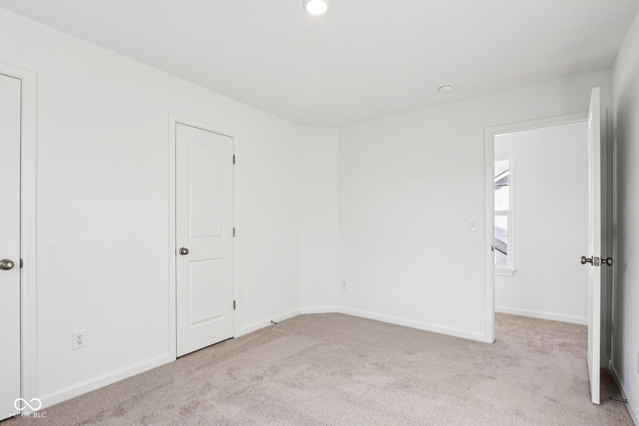 16054 Meadow Frost Court Fishers, IN 46037 - Photo 24 of 31