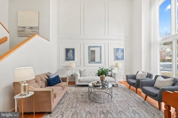 $1,075,000 | 11573 Hemingway Drive, Reston, VA 20194