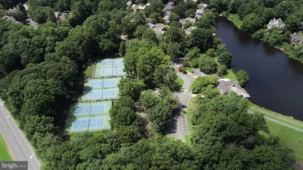 $1,075,000 | 11573 Hemingway Drive, Reston, VA 20194