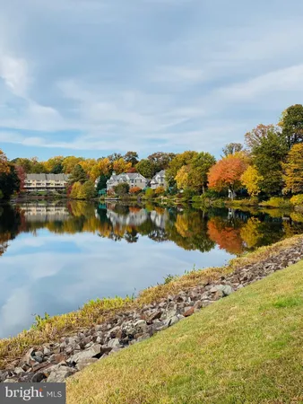 $1,075,000 | 11573 Hemingway Drive, Reston, VA 20194