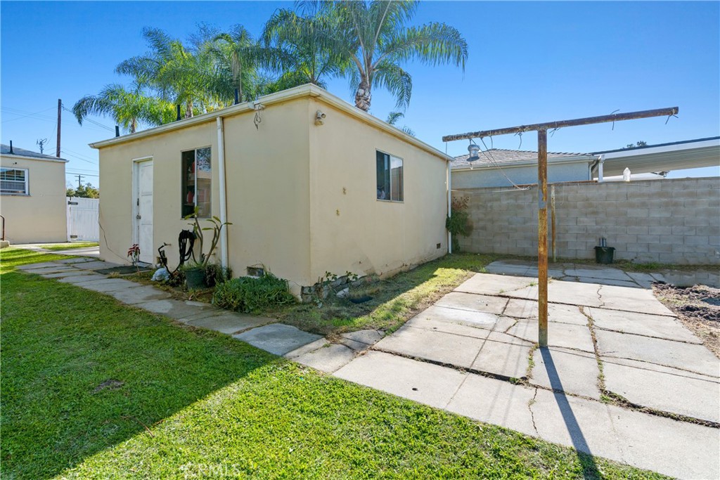 13210 Lambert Road Whittier, CA 90602 - Photo 27 of 42