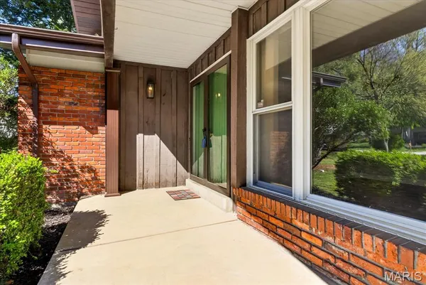 $309,900 | 1616 Bronco Lane, St. Louis, MO 63146
