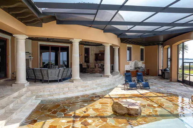 $15,000,000 | 4300 Breakwater Drive, Destin, FL 32541