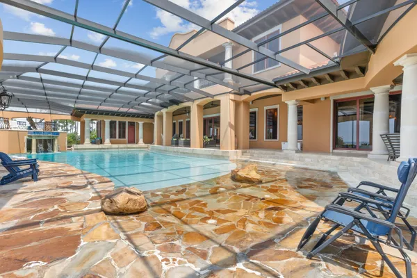 $15,000,000 | 4300 Breakwater Drive, Destin, FL 32541