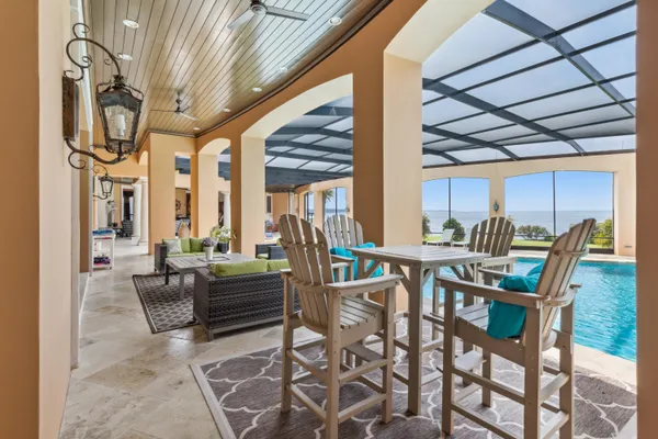 $15,000,000 | 4300 Breakwater Drive, Destin, FL 32541