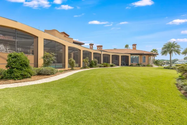 $15,000,000 | 4300 Breakwater Drive, Destin, FL 32541