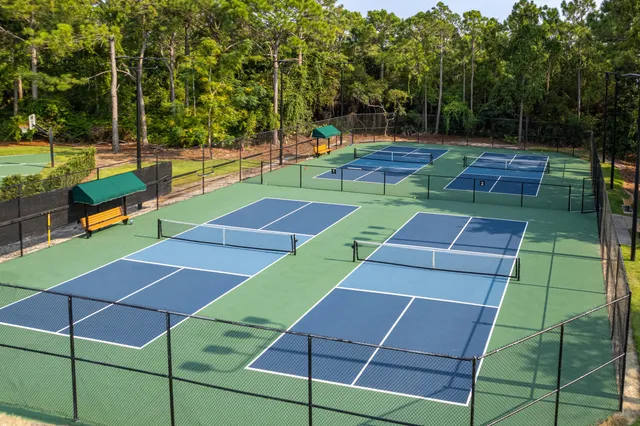 $15,000,000 | 4300 Breakwater Drive, Destin, FL 32541