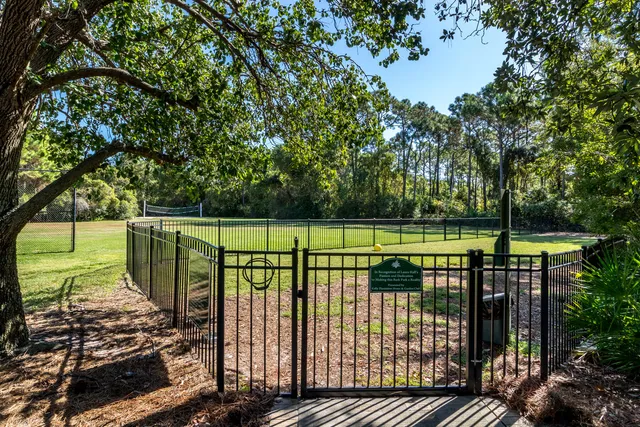 $15,000,000 | 4300 Breakwater Drive, Destin, FL 32541