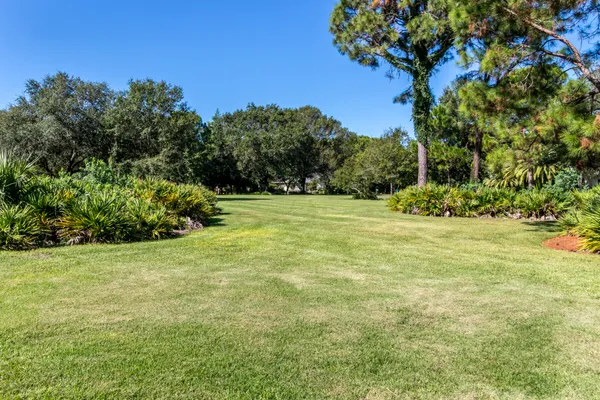 $15,000,000 | 4300 Breakwater Drive, Destin, FL 32541