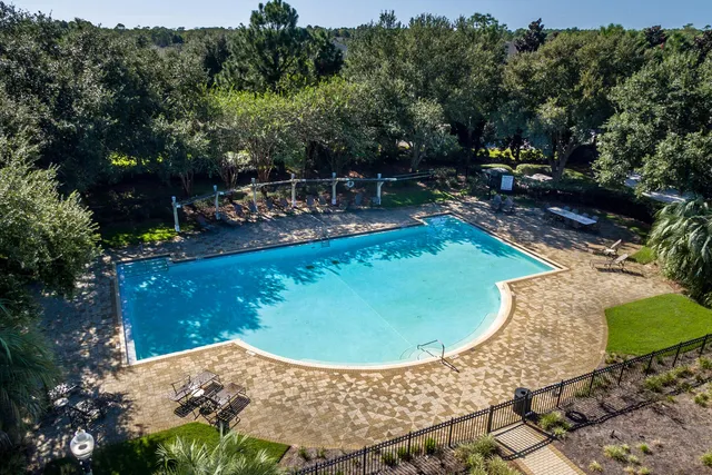 $15,000,000 | 4300 Breakwater Drive, Destin, FL 32541