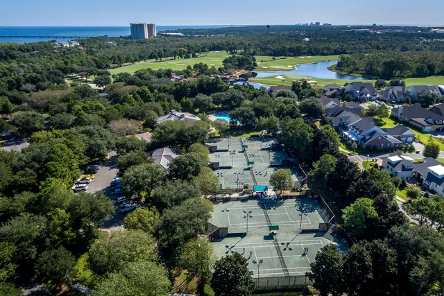 $15,000,000 | 4300 Breakwater Drive, Destin, FL 32541