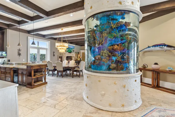 $15,000,000 | 4300 Breakwater Drive, Destin, FL 32541