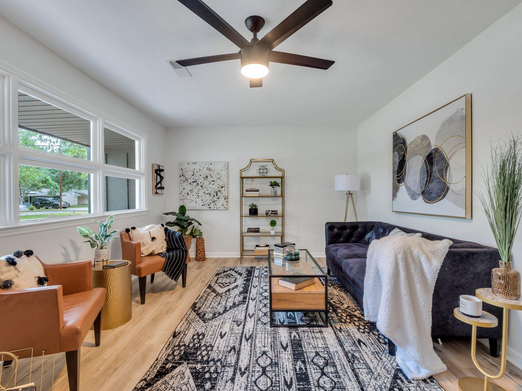 1209 Hawthorne Road Hanahan, SC 29410 - Photo 5 of 20 Living