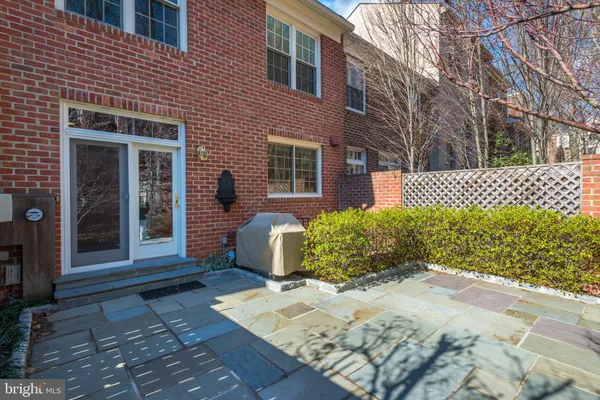 $8,000 | 3911 Ivy Terrace Court Northwest, Washington, DC 20007