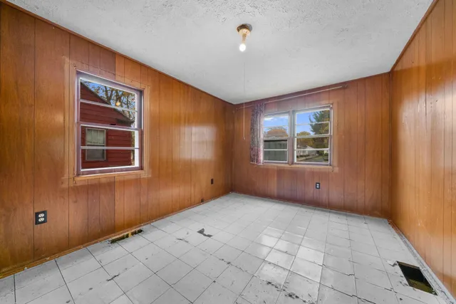 $85,000 | 528 Olive Court, Loves Park, IL 61111