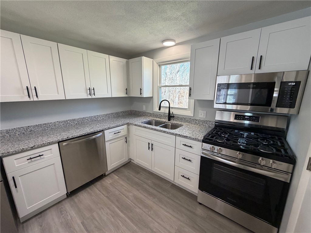 209 Hatchery Road, Unit 221 North Kingstown, RI 02852 - Photo 8 of 18