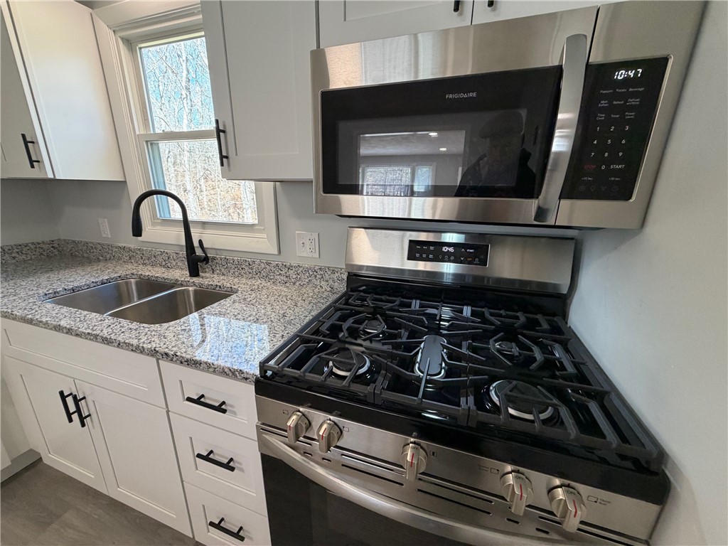 209 Hatchery Road, Unit 221 North Kingstown, RI 02852 - Photo 9 of 18