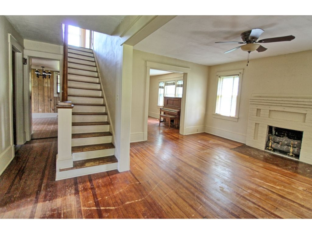 2506 Mendota Road Mendota, VA 24270 - Photo 5 of 36 Photo 5
