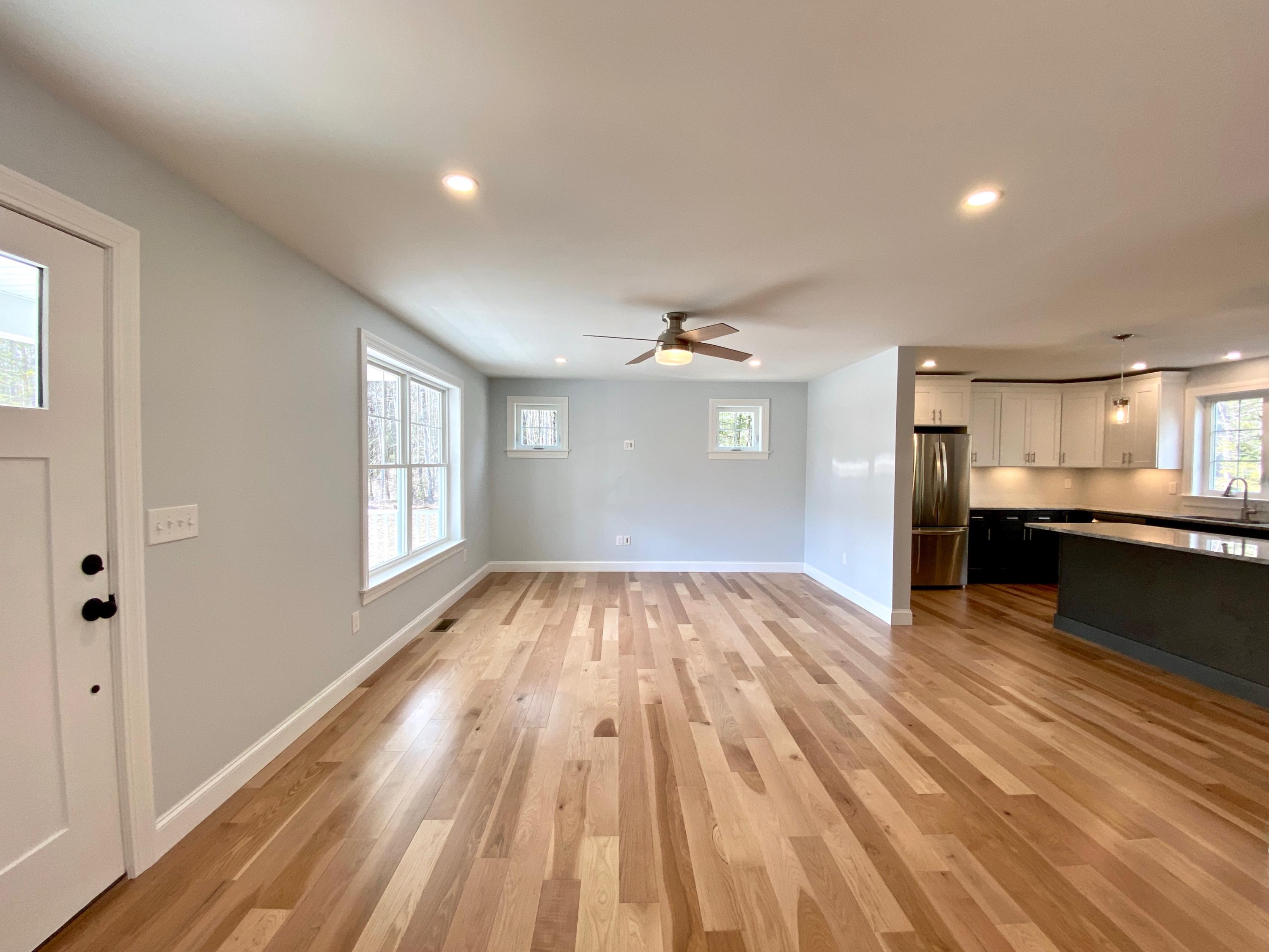38 Agamenticus Road South Berwick, ME 03908 - Photo 5 of 11 LivingRoom_4