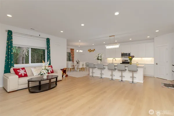 $3,699 | 8426 31st Place Northeast, Marysville, WA 98270