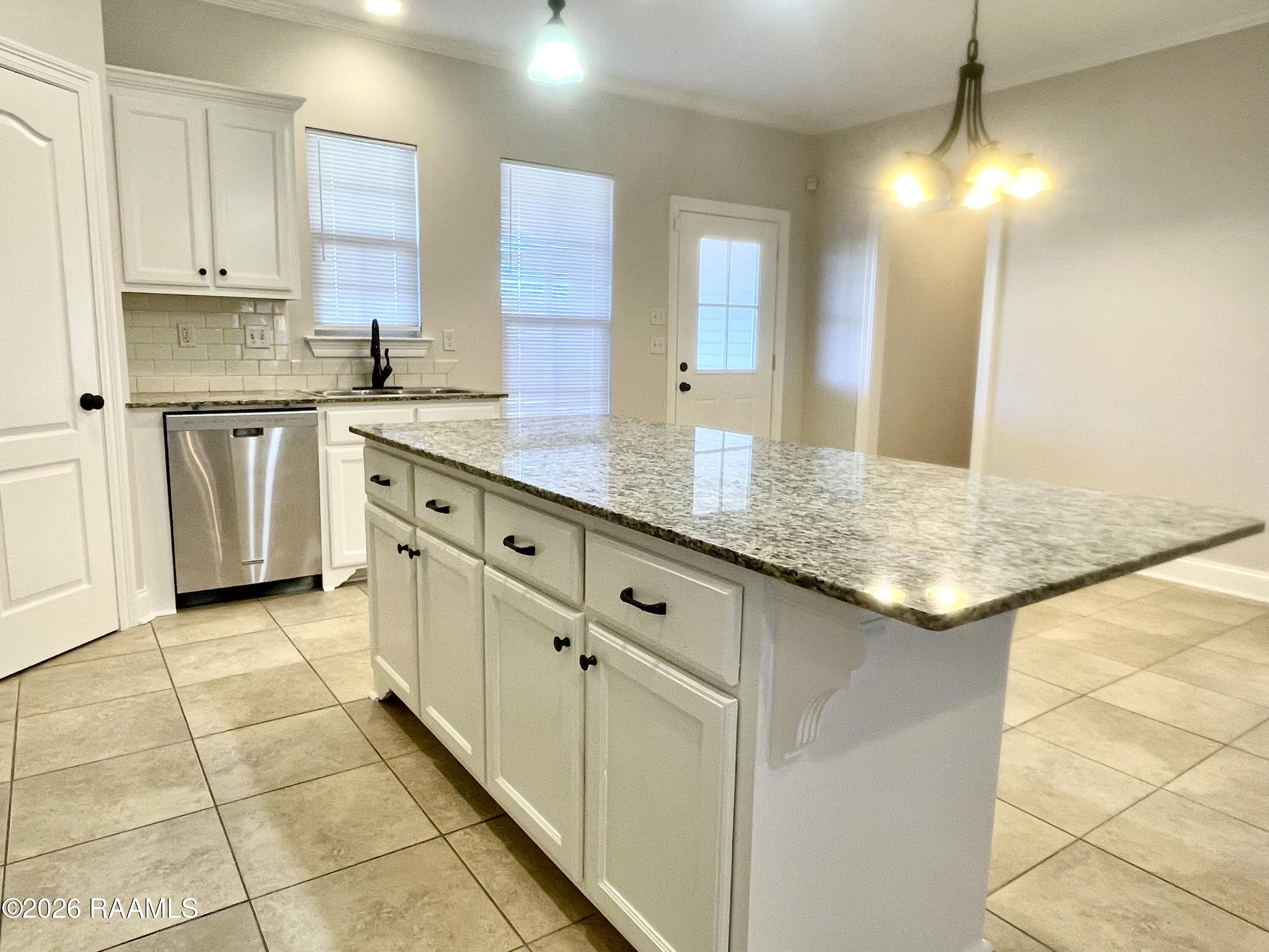 315 South Eastern Avenue Crowley, LA 70526 - Photo 6 of 19 IMG_8037