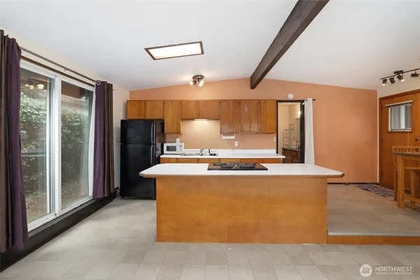 $648,000 | 14445 26th Avenue South, SeaTac, WA 98168