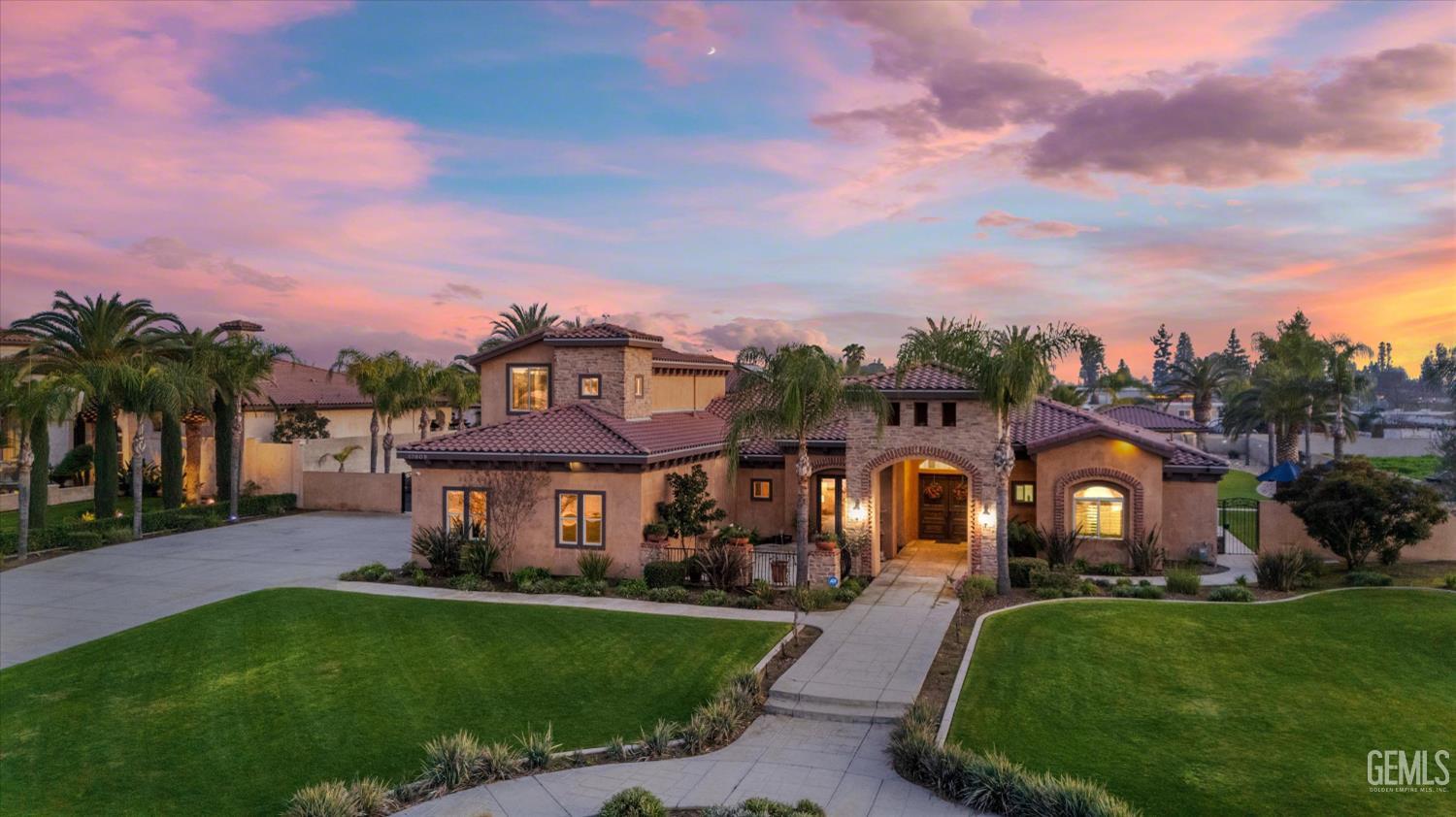 Undisclosed Address Bakersfield, CA 93314 - Photo 2 of 59